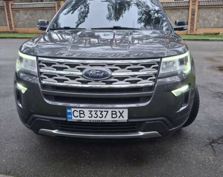 Сірий Форд Експлорер, об'ємом двигуна 3.5 л та пробігом 77 тис. км за 23000 $, фото 1 на Automoto.ua