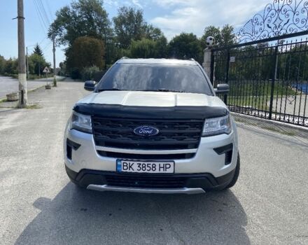 Сірий Форд Експлорер, об'ємом двигуна 3.5 л та пробігом 214 тис. км за 18000 $, фото 1 на Automoto.ua