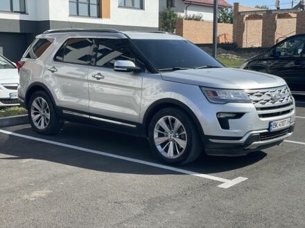 Серый Форд Эксплорер, объемом двигателя 3.5 л и пробегом 88 тыс. км за 22500 $, фото 1 на Automoto.ua