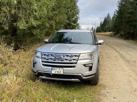 Серый Форд Эксплорер, объемом двигателя 3.5 л и пробегом 136 тыс. км за 26100 $, фото 1 на Automoto.ua