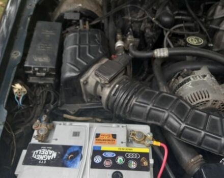 Синий Форд Эксплорер, объемом двигателя 4 л и пробегом 380 тыс. км за 3700 $, фото 6 на Automoto.ua