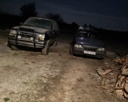Синій Форд Експлорер, об'ємом двигуна 4 л та пробігом 300 тис. км за 1700 $, фото 64 на Automoto.ua