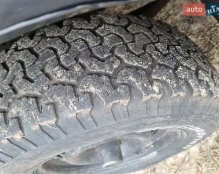 Синій Форд Експлорер, об'ємом двигуна 4 л та пробігом 300 тис. км за 1700 $, фото 28 на Automoto.ua