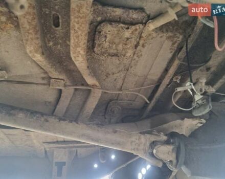 Синій Форд Експлорер, об'ємом двигуна 4 л та пробігом 300 тис. км за 1700 $, фото 31 на Automoto.ua