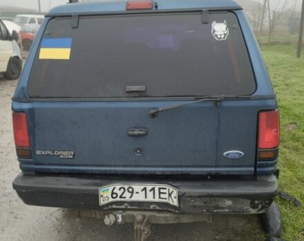 Синий Форд Эксплорер, объемом двигателя 0 л и пробегом 380 тыс. км за 2800 $, фото 4 на Automoto.ua