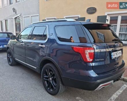 Синий Форд Эксплорер, объемом двигателя 3.5 л и пробегом 158 тыс. км за 18000 $, фото 4 на Automoto.ua