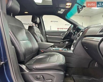 Синій Форд Експлорер, об'ємом двигуна 3.5 л та пробігом 232 тис. км за 15490 $, фото 35 на Automoto.ua