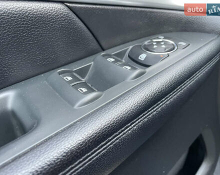 Синій Форд Експлорер, об'ємом двигуна 3.5 л та пробігом 205 тис. км за 16900 $, фото 39 на Automoto.ua