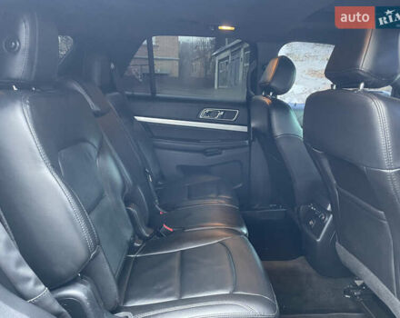 Синій Форд Експлорер, об'ємом двигуна 3.5 л та пробігом 205 тис. км за 16900 $, фото 63 на Automoto.ua