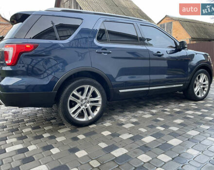 Синій Форд Експлорер, об'ємом двигуна 3.5 л та пробігом 205 тис. км за 16900 $, фото 16 на Automoto.ua