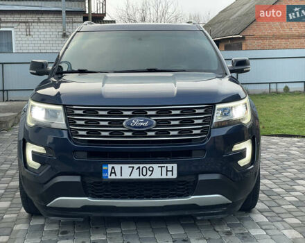 Синій Форд Експлорер, об'ємом двигуна 3.5 л та пробігом 205 тис. км за 16900 $, фото 4 на Automoto.ua