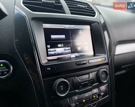 Синий Форд Эксплорер, объемом двигателя 2.3 л и пробегом 123 тыс. км за 14800 $, фото 17 на Automoto.ua