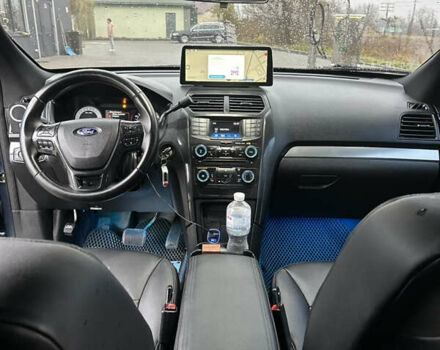 Синій Форд Експлорер, об'ємом двигуна 3.7 л та пробігом 249 тис. км за 15500 $, фото 12 на Automoto.ua