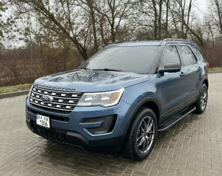 Синій Форд Експлорер, об'ємом двигуна 3.7 л та пробігом 249 тис. км за 15500 $, фото 5 на Automoto.ua