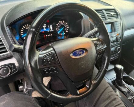 Форд Эксплорер 2017 в Киеве на Automoto.ua Синий Форд Эксплорер, объемом двигателя 3.5 л и пробегом 59 тыс. км за 18000 $, фото 7 на Automoto.ua