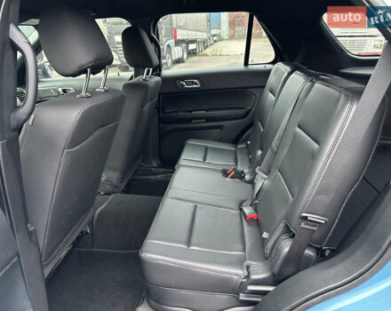 Синий Форд Эксплорер, объемом двигателя 3.73 л и пробегом 182 тыс. км за 12900 $, фото 8 на Automoto.ua