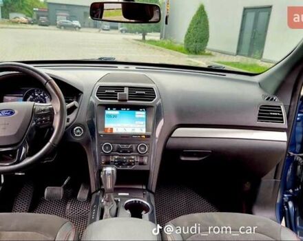 Синій Форд Експлорер, об'ємом двигуна 3.5 л та пробігом 121 тис. км за 17500 $, фото 3 на Automoto.ua