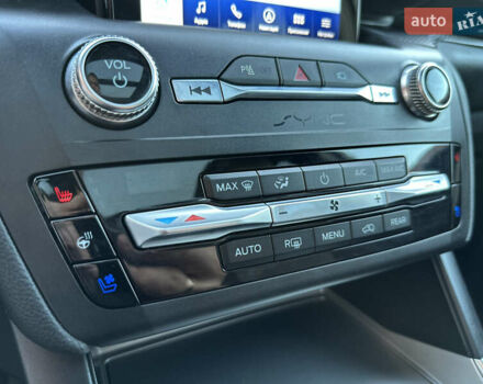 Синій Форд Експлорер, об'ємом двигуна 2.96 л та пробігом 106 тис. км за 30000 $, фото 25 на Automoto.ua