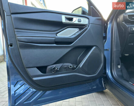 Синій Форд Експлорер, об'ємом двигуна 2.96 л та пробігом 106 тис. км за 30000 $, фото 22 на Automoto.ua