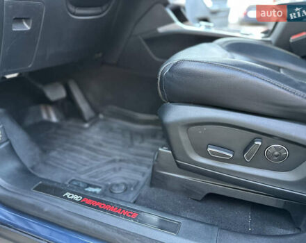 Синій Форд Експлорер, об'ємом двигуна 2.96 л та пробігом 106 тис. км за 30000 $, фото 31 на Automoto.ua