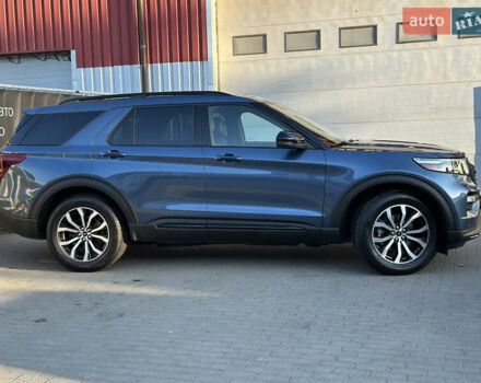 Синій Форд Експлорер, об'ємом двигуна 2.96 л та пробігом 106 тис. км за 30000 $, фото 2 на Automoto.ua