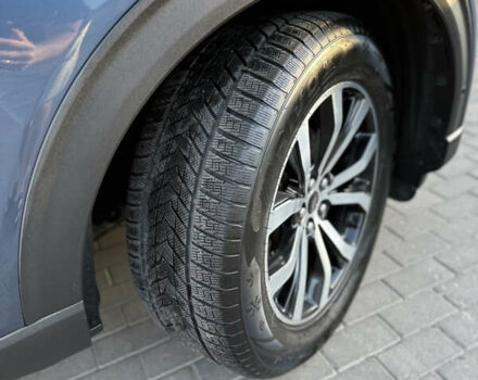 Синій Форд Експлорер, об'ємом двигуна 2.96 л та пробігом 106 тис. км за 30000 $, фото 46 на Automoto.ua