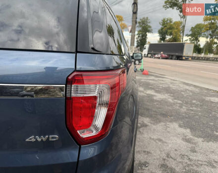 Синий Форд Эксплорер, объемом двигателя 3.5 л и пробегом 121 тыс. км за 23700 $, фото 5 на Automoto.ua