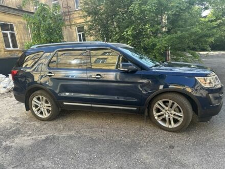 Синий Форд Эксплорер, объемом двигателя 3.5 л и пробегом 150 тыс. км за 9000 $, фото 1 на Automoto.ua