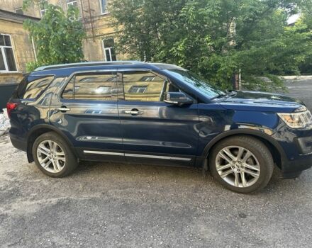 Синий Форд Эксплорер, объемом двигателя 3.5 л и пробегом 150 тыс. км за 9000 $, фото 1 на Automoto.ua