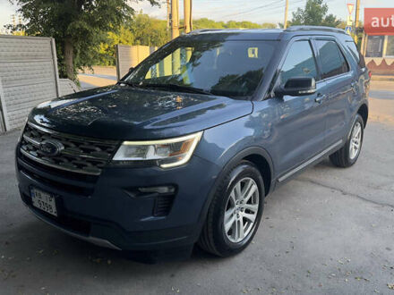 Синий Форд Эксплорер, объемом двигателя 3.5 л и пробегом 260 тыс. км за 16900 $, фото 1 на Automoto.ua