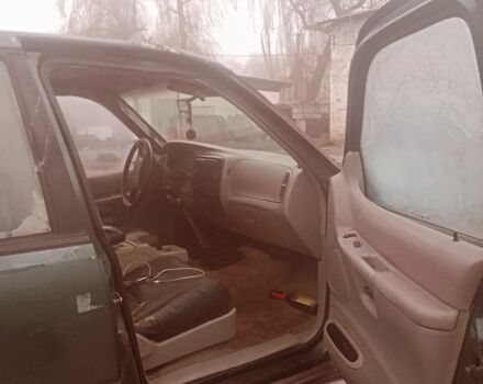 Зеленый Форд Эксплорер, объемом двигателя 4 л и пробегом 1 тыс. км за 1650 $, фото 3 на Automoto.ua