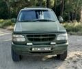 Зелений Форд Експлорер, об'ємом двигуна 4 л та пробігом 278 тис. км за 3550 $, фото 1 на Automoto.ua