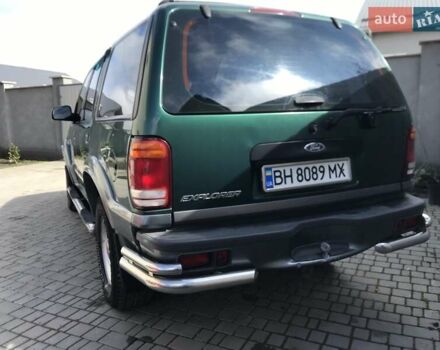 Зеленый Форд Эксплорер, объемом двигателя 3.96 л и пробегом 320 тыс. км за 6800 $, фото 2 на Automoto.ua