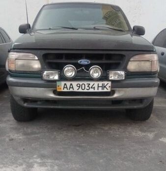 Зеленый Форд Эксплорер, объемом двигателя 4 л и пробегом 540 тыс. км за 4500 $, фото 1 на Automoto.ua