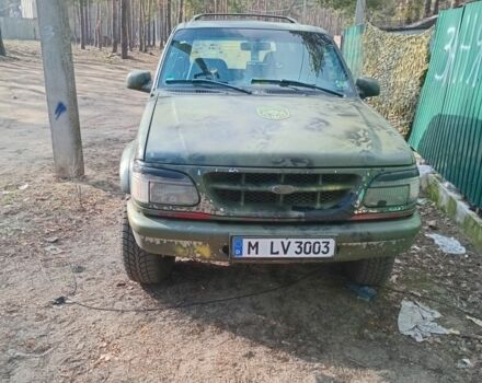 Зеленый Форд Эксплорер, объемом двигателя 4 л и пробегом 200 тыс. км за 3799 $, фото 1 на Automoto.ua