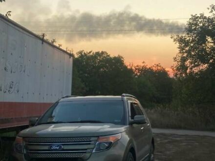 Зелений Форд Експлорер, об'ємом двигуна 3.5 л та пробігом 235 тис. км за 16200 $, фото 1 на Automoto.ua