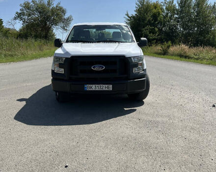 Белый Форд Ф-150, объемом двигателя 2.7 л и пробегом 192 тыс. км за 16700 $, фото 4 на Automoto.ua