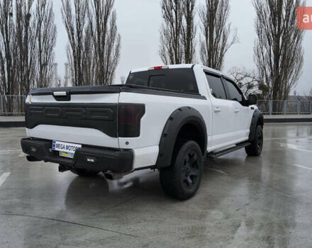 Белый Форд Ф-150, объемом двигателя 5 л и пробегом 140 тыс. км за 29990 $, фото 6 на Automoto.ua