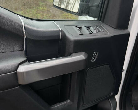 Білий Форд Ф-150, об'ємом двигуна 2.69 л та пробігом 118 тис. км за 29999 $, фото 15 на Automoto.ua