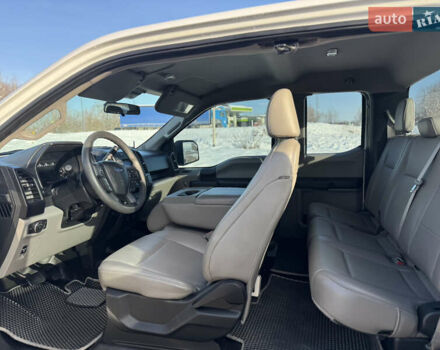 Белый Форд Ф-150, объемом двигателя 2.7 л и пробегом 46 тыс. км за 24000 $, фото 31 на Automoto.ua