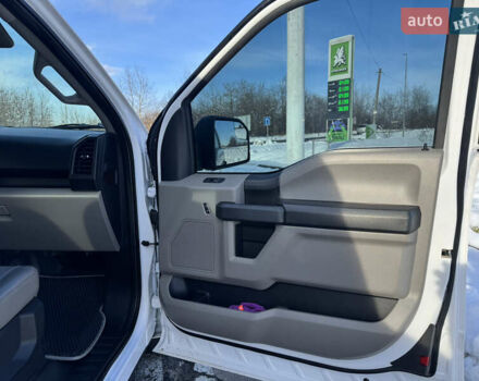 Белый Форд Ф-150, объемом двигателя 2.7 л и пробегом 46 тыс. км за 24000 $, фото 47 на Automoto.ua