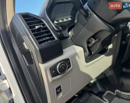 Белый Форд Ф-150, объемом двигателя 2.7 л и пробегом 46 тыс. км за 24000 $, фото 37 на Automoto.ua