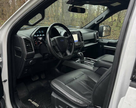 Білий Форд Ф-150, об'ємом двигуна 2.69 л та пробігом 118 тис. км за 29999 $, фото 13 на Automoto.ua