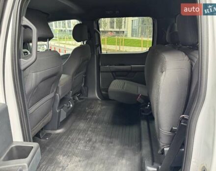 Белый Форд Ф-150, объемом двигателя 5.04 л и пробегом 57 тыс. км за 57000 $, фото 28 на Automoto.ua