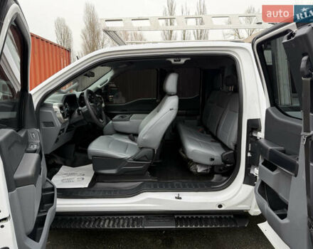 Белый Форд Ф-150, объемом двигателя 3.34 л и пробегом 20 тыс. км за 28000 $, фото 16 на Automoto.ua