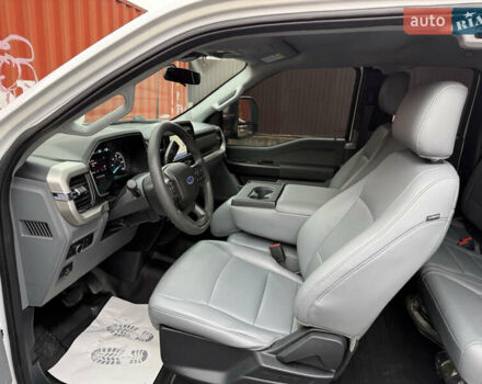 Белый Форд Ф-150, объемом двигателя 3.34 л и пробегом 20 тыс. км за 28000 $, фото 17 на Automoto.ua