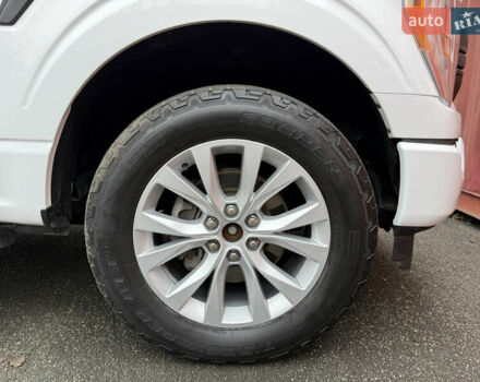 Белый Форд Ф-150, объемом двигателя 3.34 л и пробегом 20 тыс. км за 28000 $, фото 13 на Automoto.ua