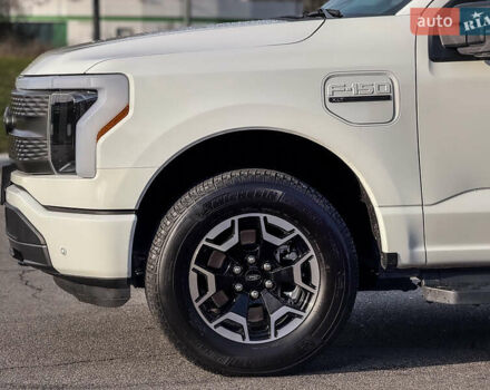 Білий Форд Ф-150, об'ємом двигуна 0 л та пробігом 14 тис. км за 45900 $, фото 4 на Automoto.ua