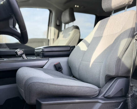 Білий Форд Ф-150, об'ємом двигуна 0 л та пробігом 14 тис. км за 45900 $, фото 11 на Automoto.ua