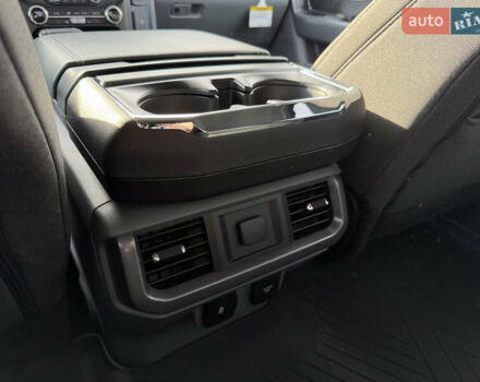 Білий Форд Ф-150, об'ємом двигуна 0 л та пробігом 14 тис. км за 45900 $, фото 16 на Automoto.ua